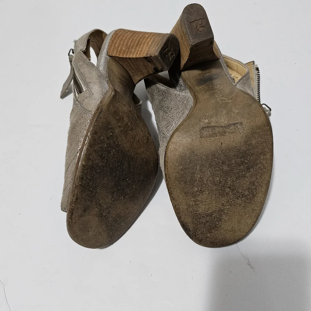 Paul Green | Leather Cayenne Peep Toe Bootie Size 7